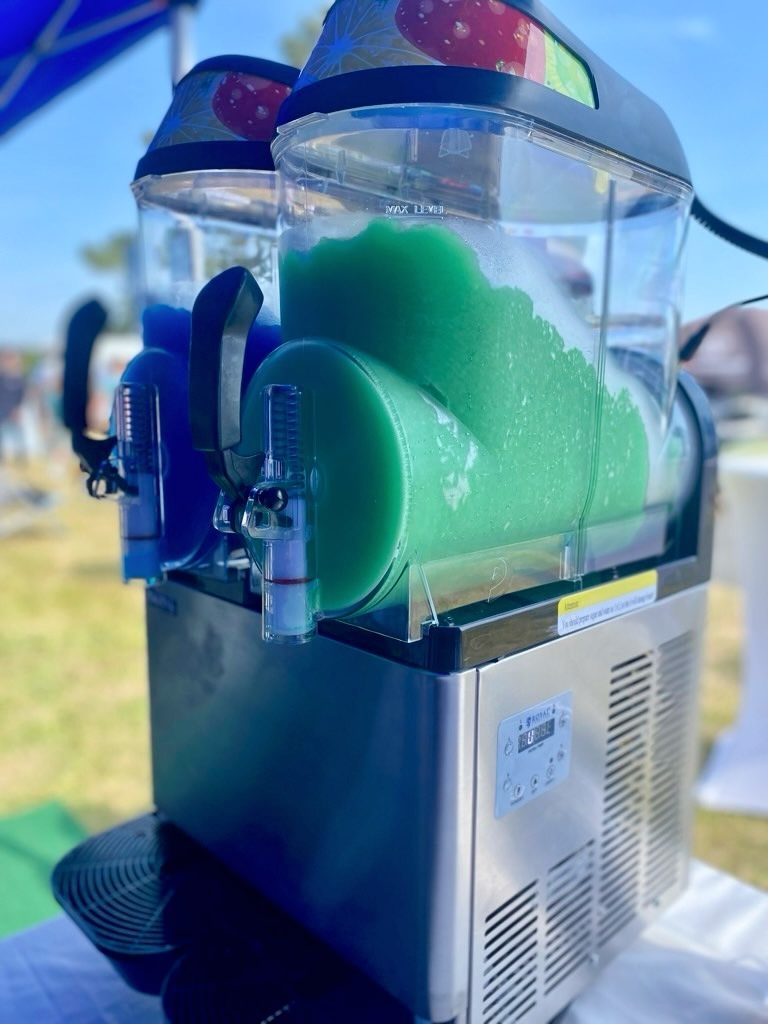 Slush Eis Maschine mieten oder leihen in Bremen und Umgebung
